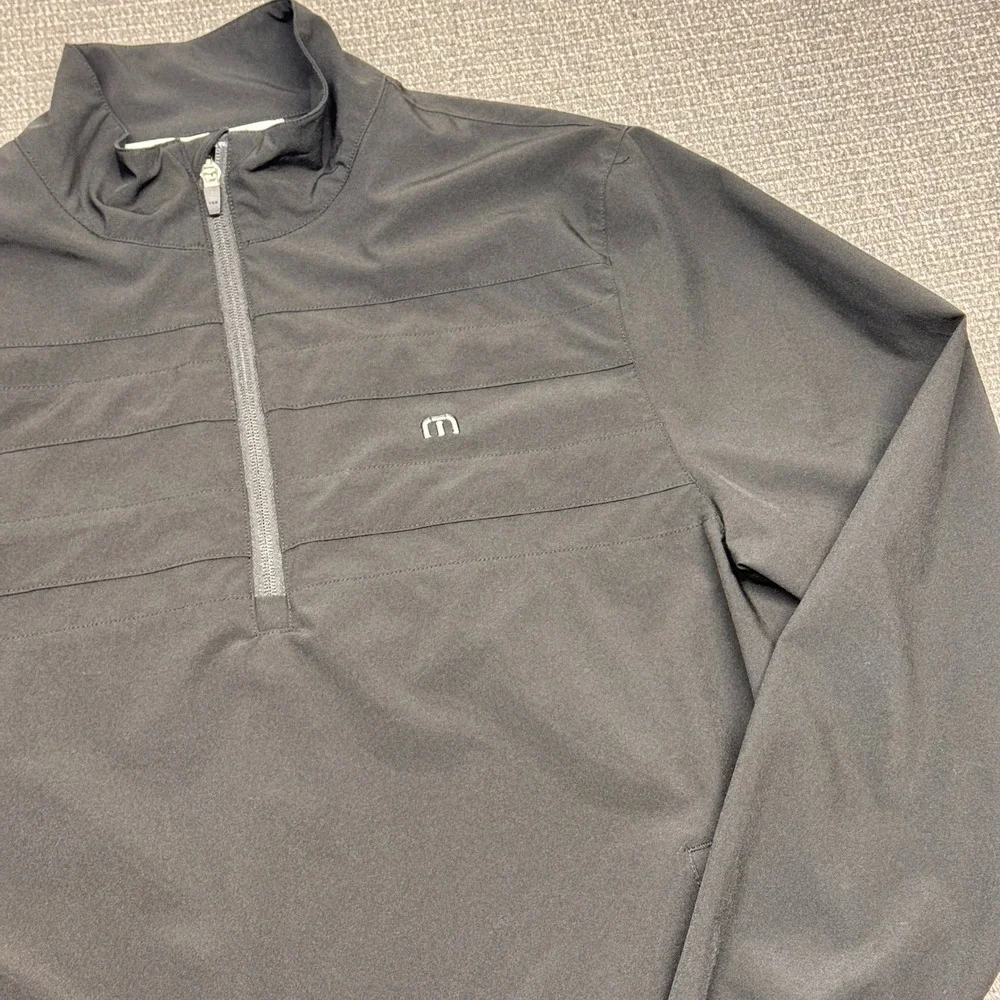 TravisMathew Men's‎ Quarter Zip Pullover Black Grey Golf Jacket Size Large